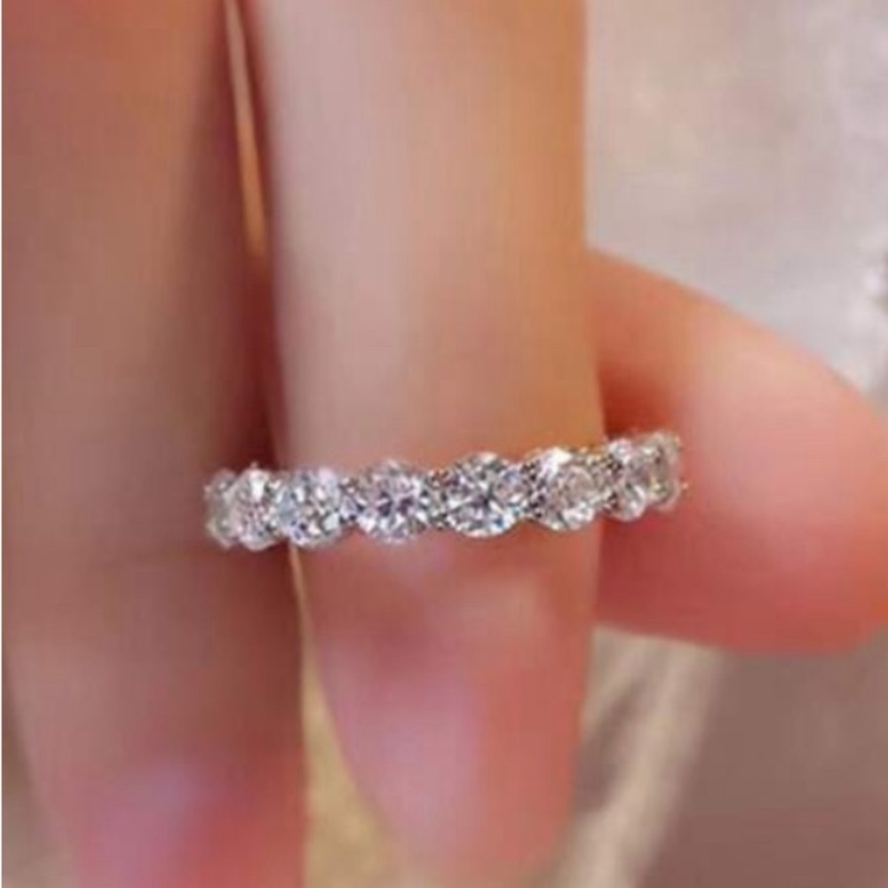 S925 Sterling Silver cubic, zirconium, Women's Fashion band Size 6